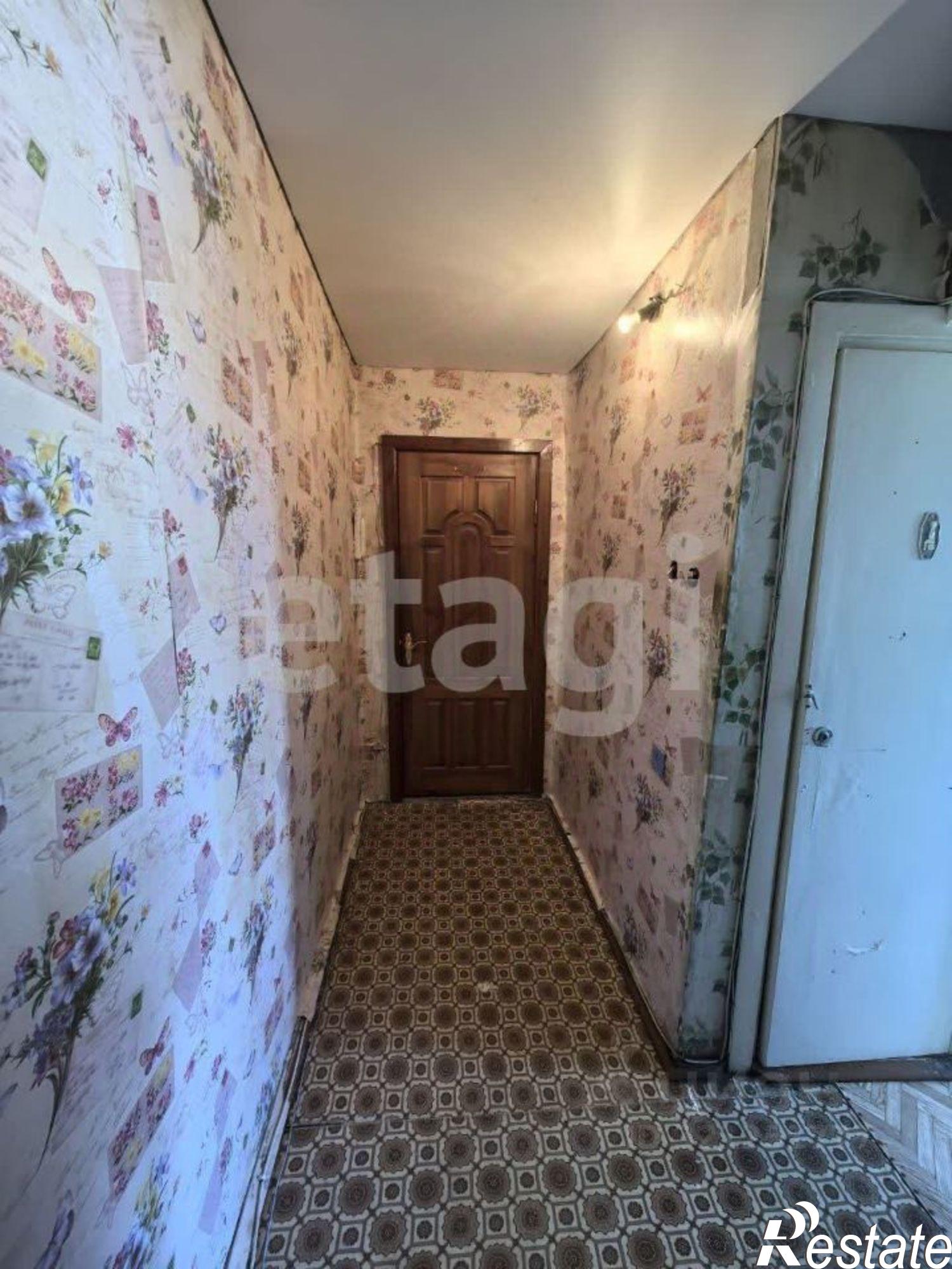 Купить квартиру за 2 550 000 рублей на Карачевский район, Карачев