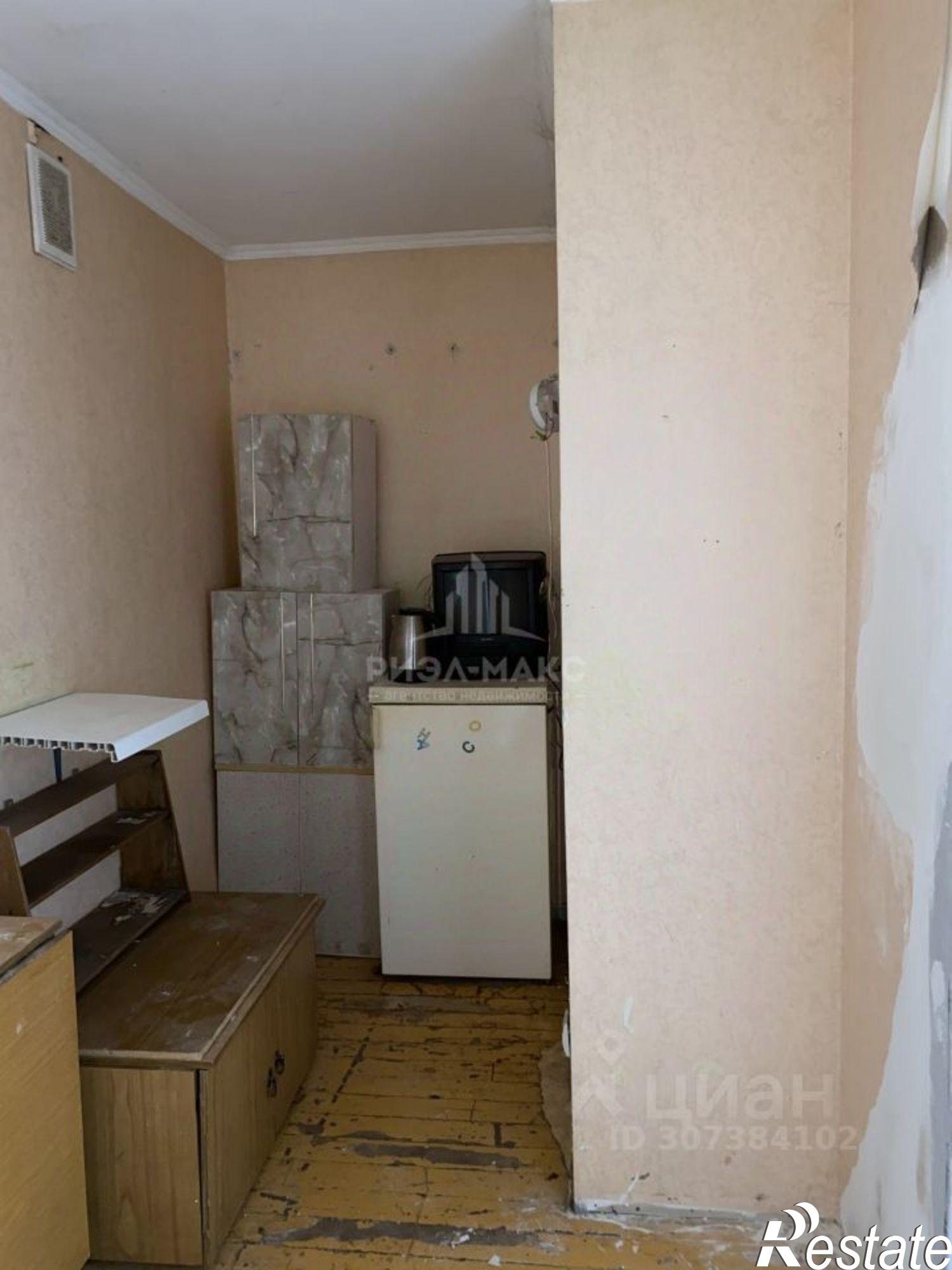 Купить комнату за 470 000 рублей на Брянск г., Володарский