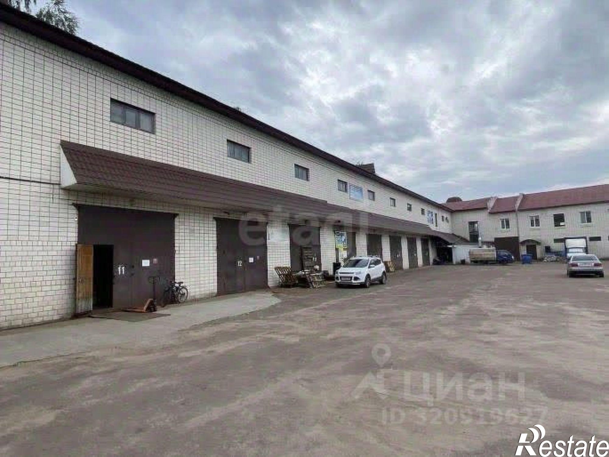 Купить складское помещение за 230 004 000 рублей на Брянский район