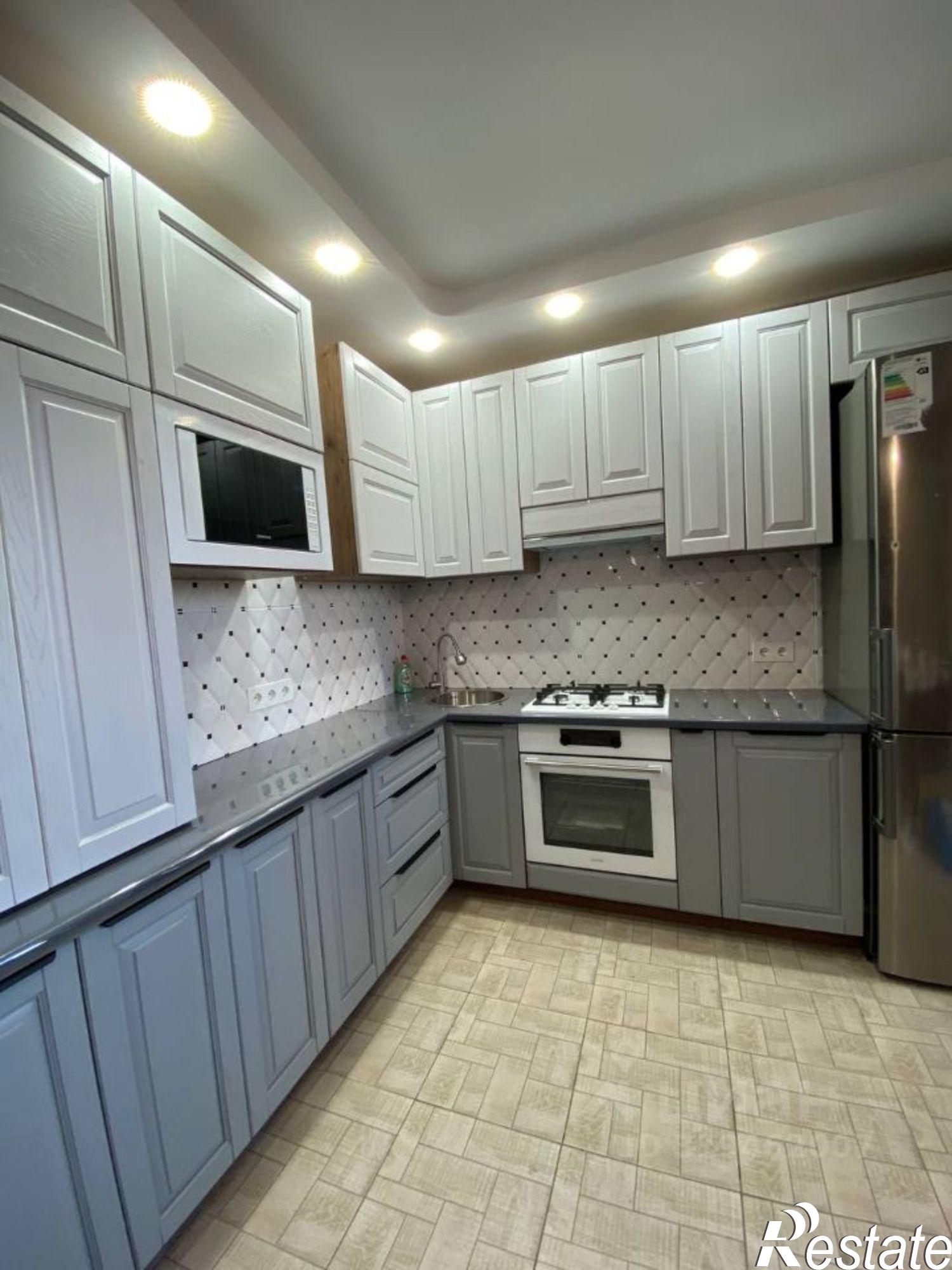 Купить квартиру за 7 300 000 рублей на улица Ворошилова, 7