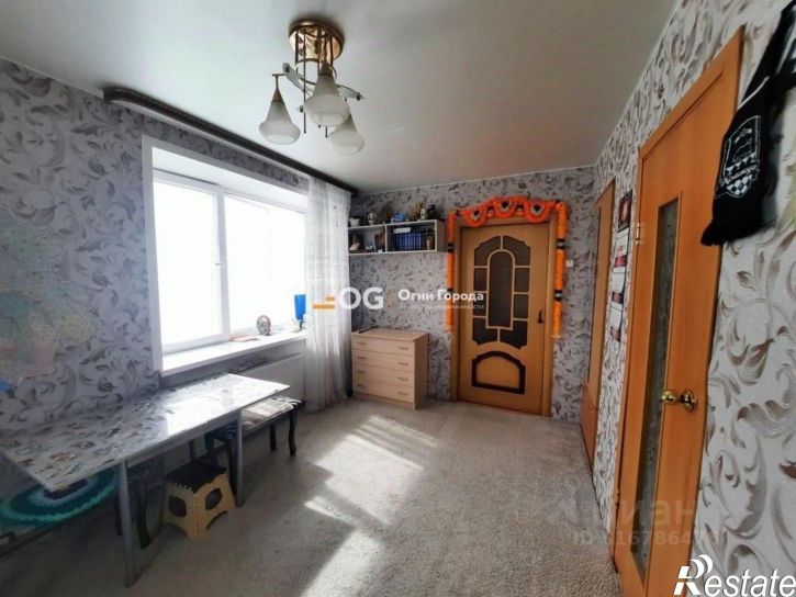 3-комн квартира Навлинский р-н, поселок Клюковники