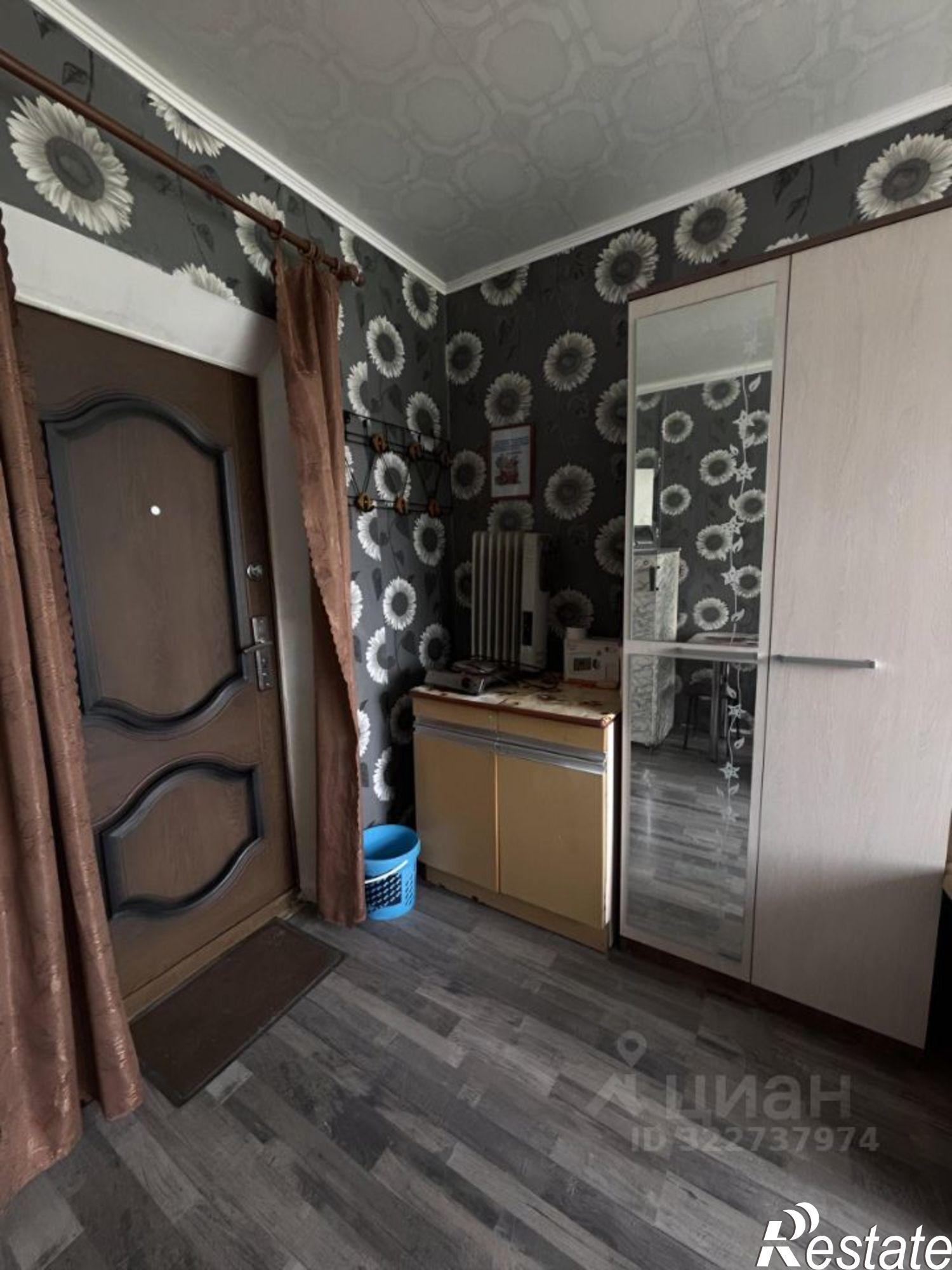 Купить комнату за 390 000 рублей на улица Мира, 103