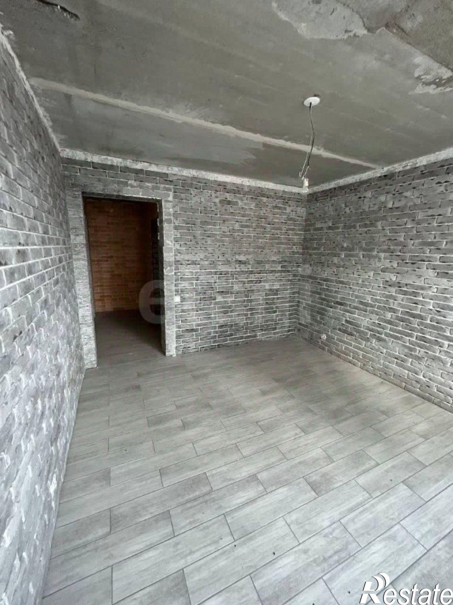 Купить квартиру за 5 200 000 рублей на улица Александрова, 1