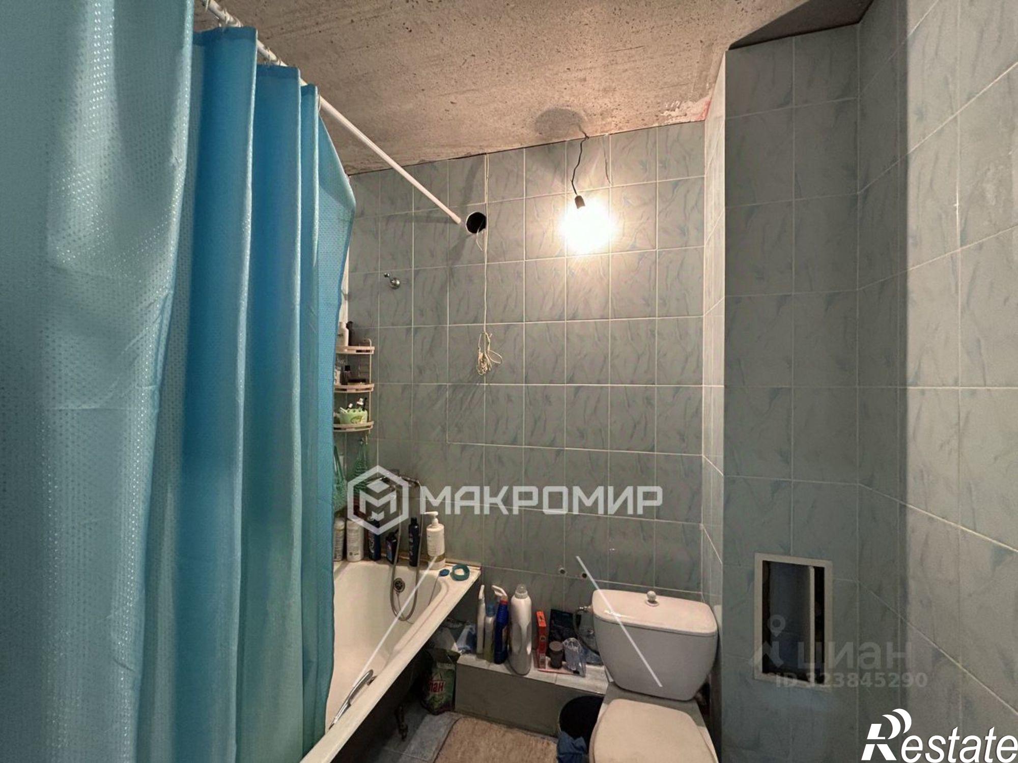 Купить квартиру за 2 450 000 рублей на Брянский район, Солнечный мкр, д.2