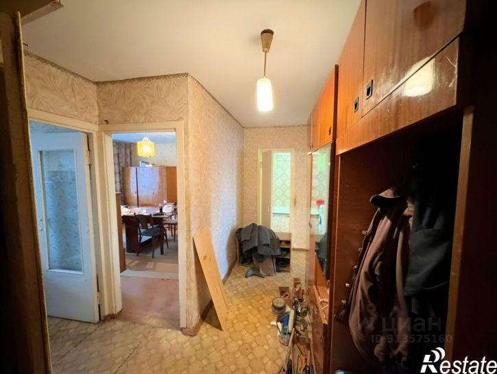 3-комн квартира ул Александрова, 49,  д. 49