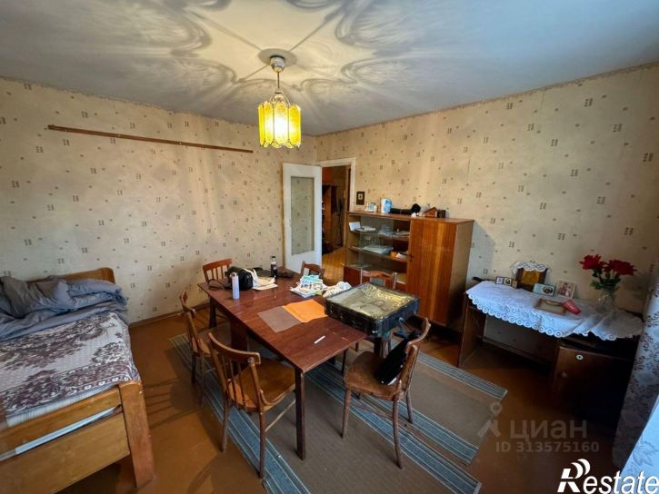 3-комн квартира ул Александрова, 49,  д. 49