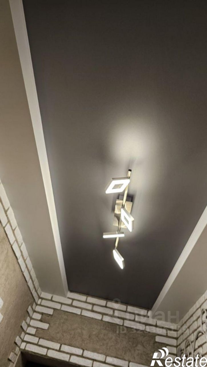 3-комн квартира улица Володарского, 17Е/1,  д. 17Е/1