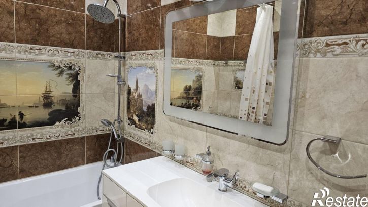 3-комн квартира улица Володарского, 17Е/1,  д. 17Е/1