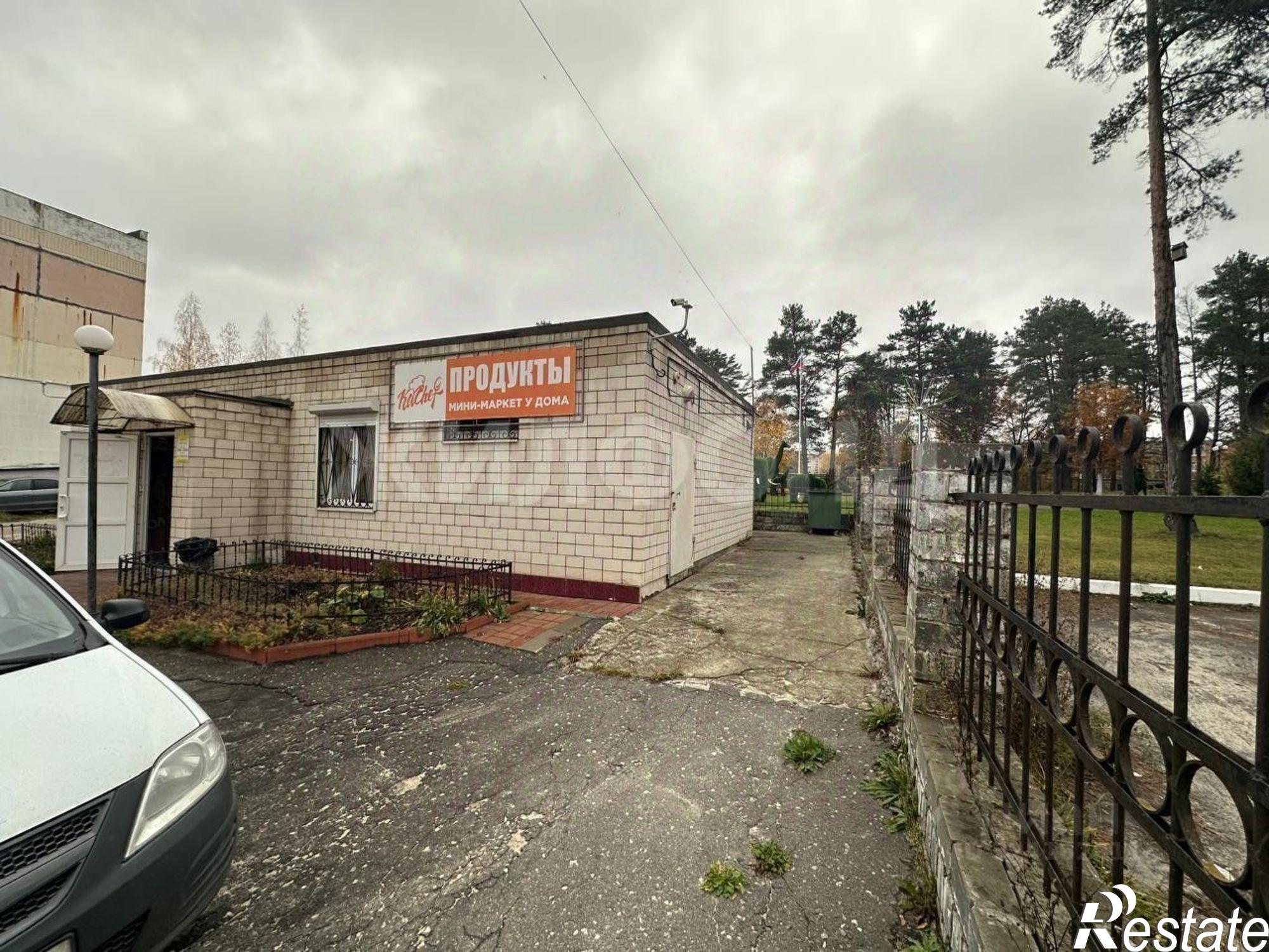 Сдать торговое помещение за 35 002 рублей на ул Карла Маркса, 2