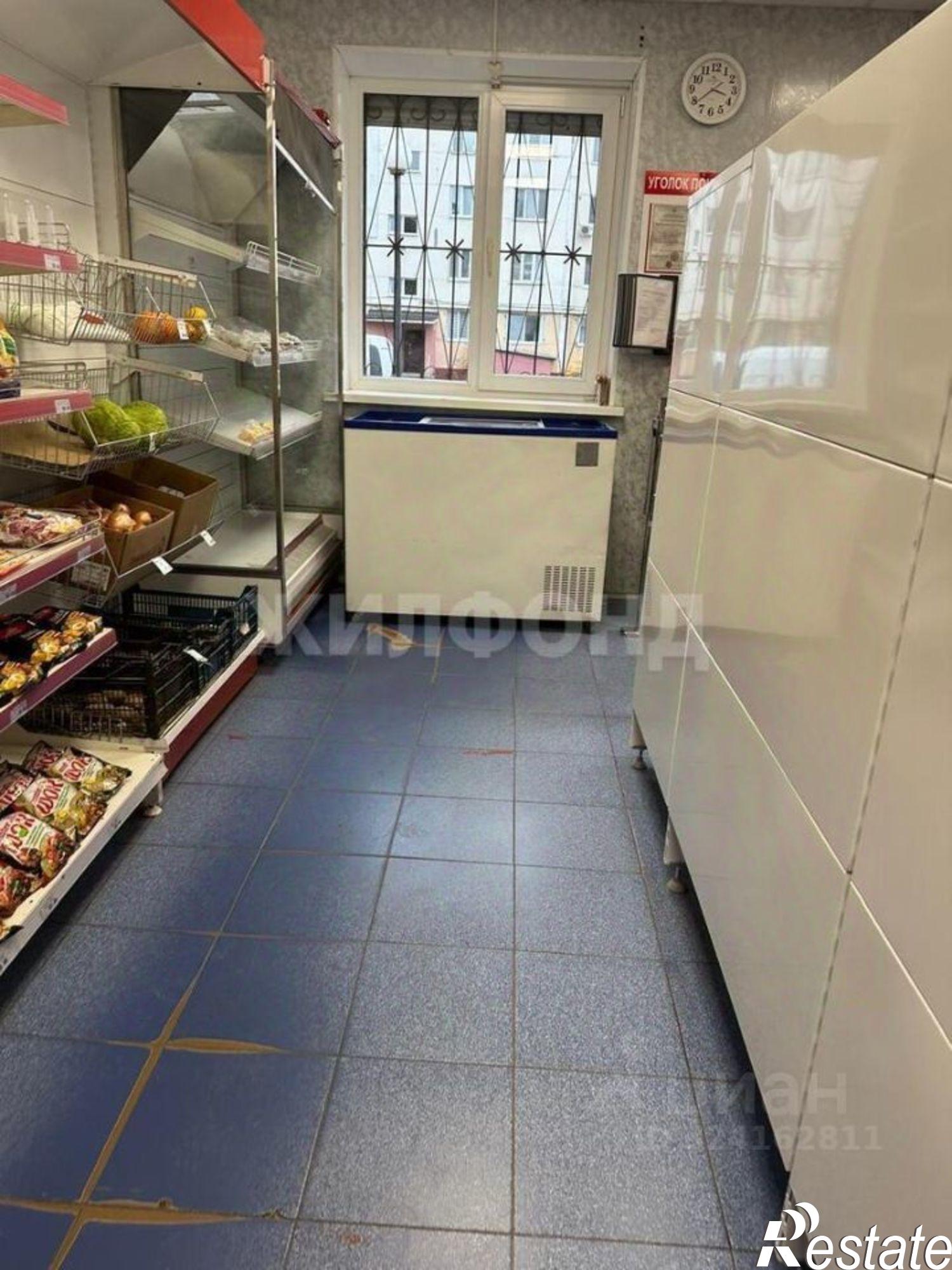 Сдать торговое помещение за 35 002 рублей на ул Карла Маркса, 2