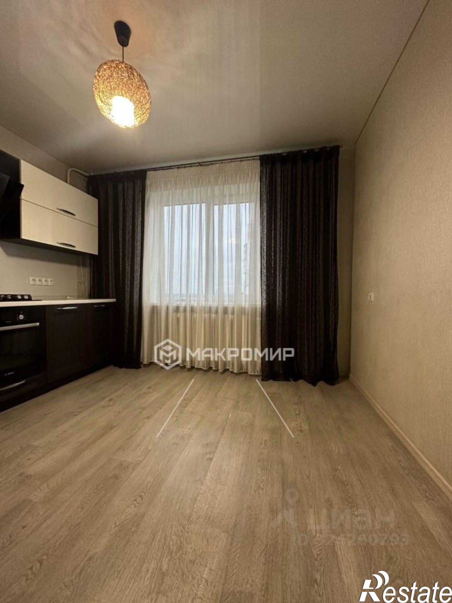 Сдать квартиру за 18 000 рублей на Брянск г., Бежицкий, Брянский пер.