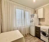 1-комн, 33кв м, этаж 5/5 13-й микрорайон, 21