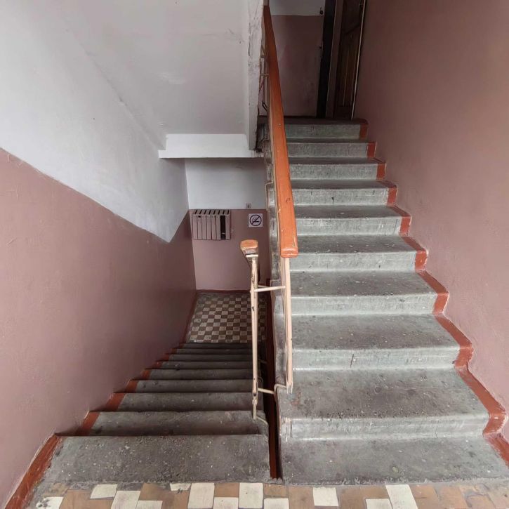 3-комн квартира улица Генерала Петренко, 2