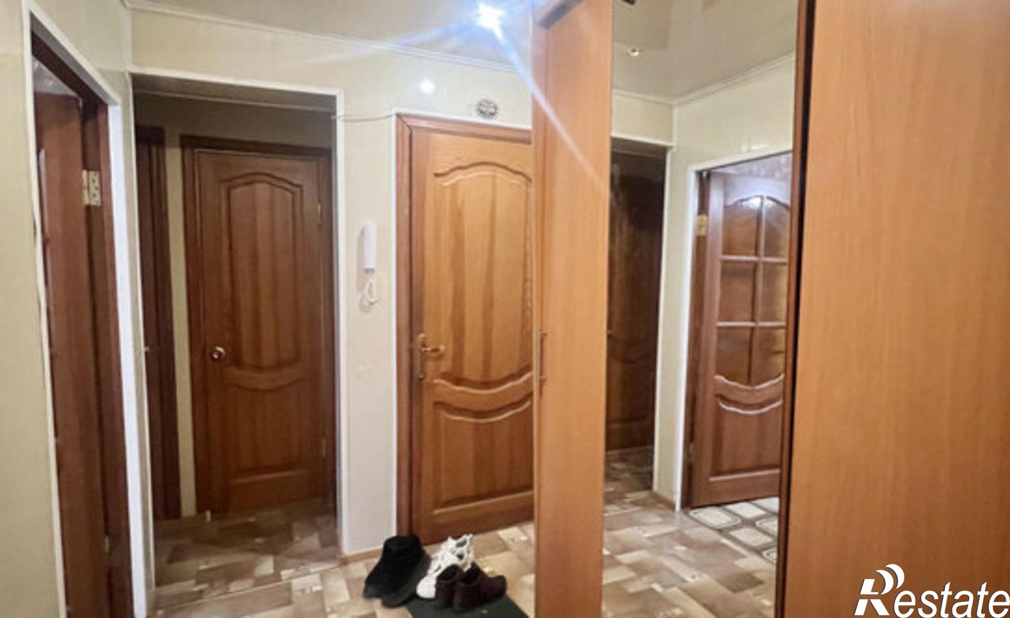 Купить квартиру за 4 200 000 рублей на Брянск, 2-й проезд Станке Димитрова, 7Б