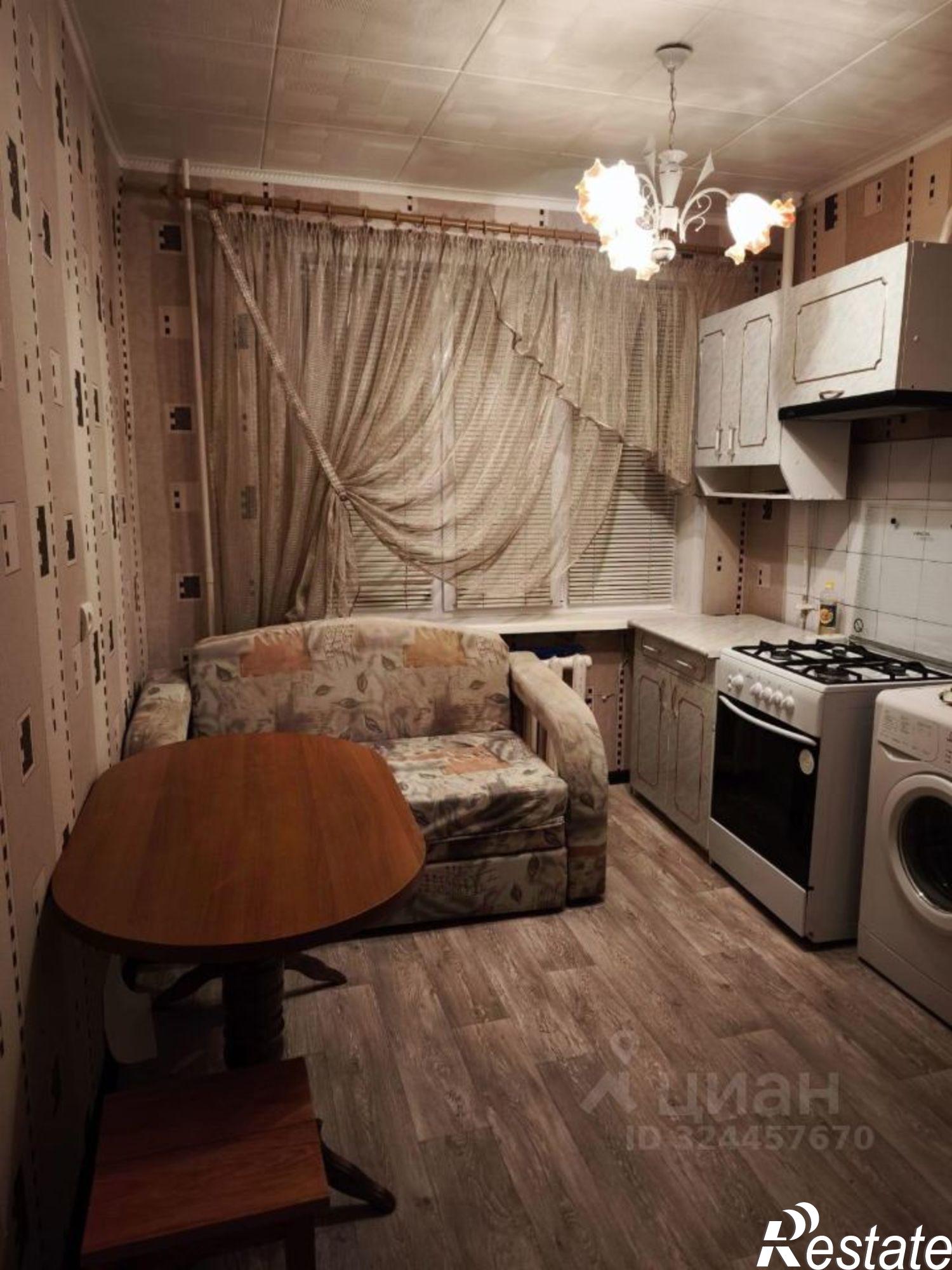 Купить квартиру за 2 150 000 рублей на Брянск, улица 12 лет Октября, 2