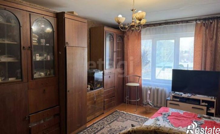 4-комн квартира улица Горького, 8А,  д. 8А