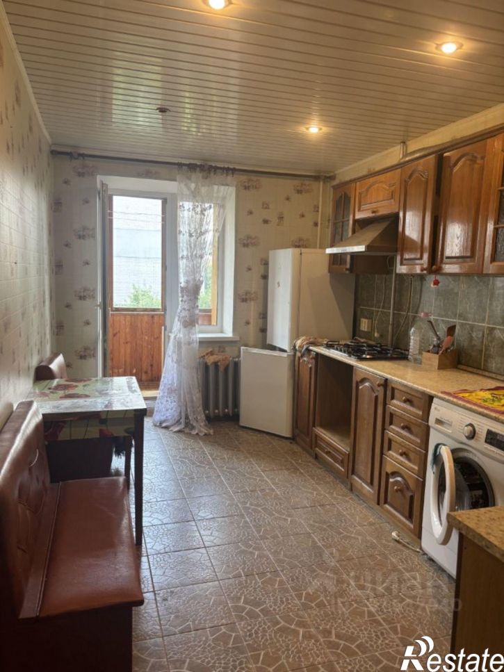 2-комн квартира Брянск, Бежицкая улица, 1к5