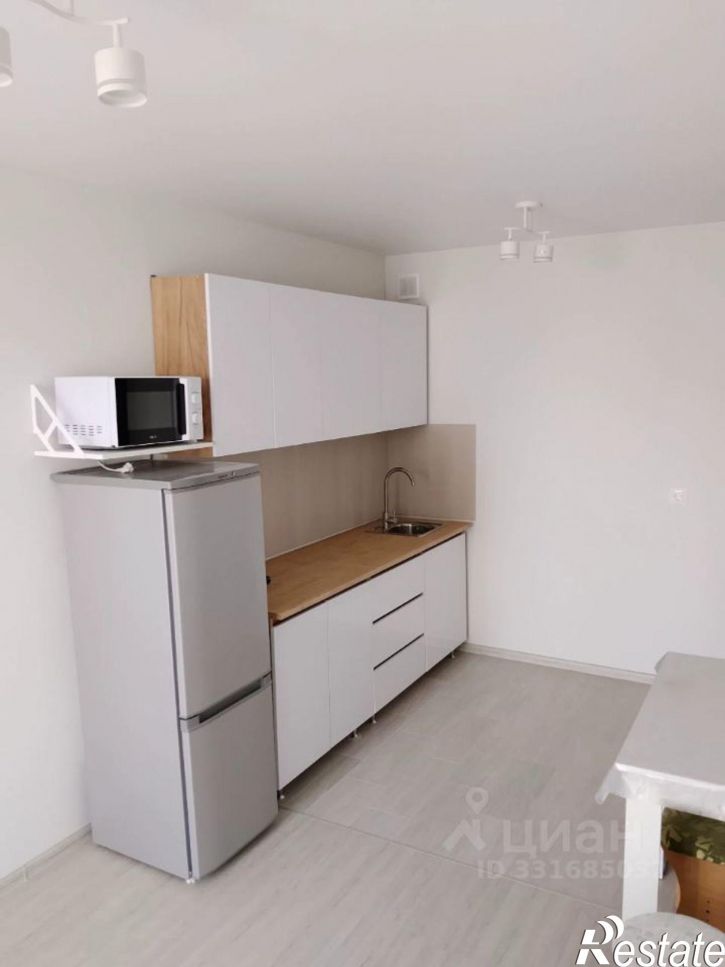 2-комн квартира Брянск, улица Братьев Ткачёвых, 17