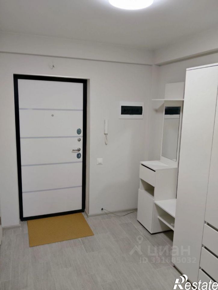 2-комн квартира Брянск, улица Братьев Ткачёвых, 17