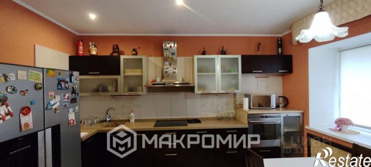 3-комн квартира Московский мкр, д.42