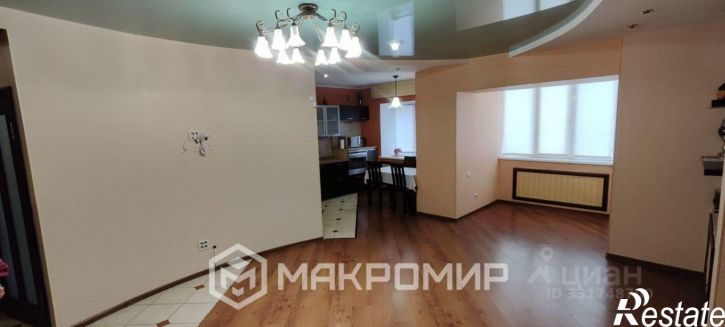 3-комн квартира Московский мкр, д.42