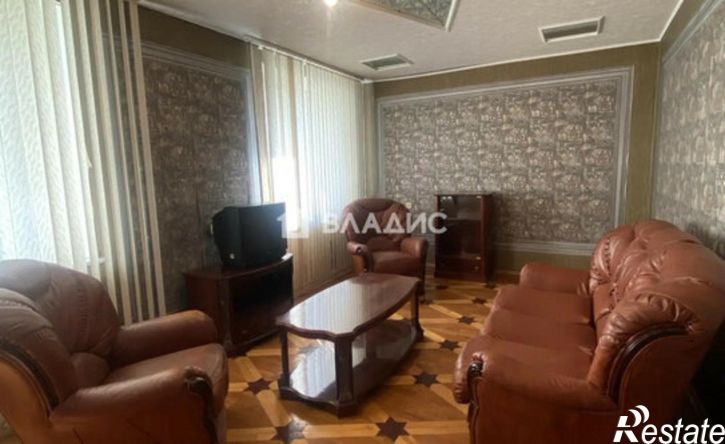 3-комн квартира Брянск, улица Есенина, 30