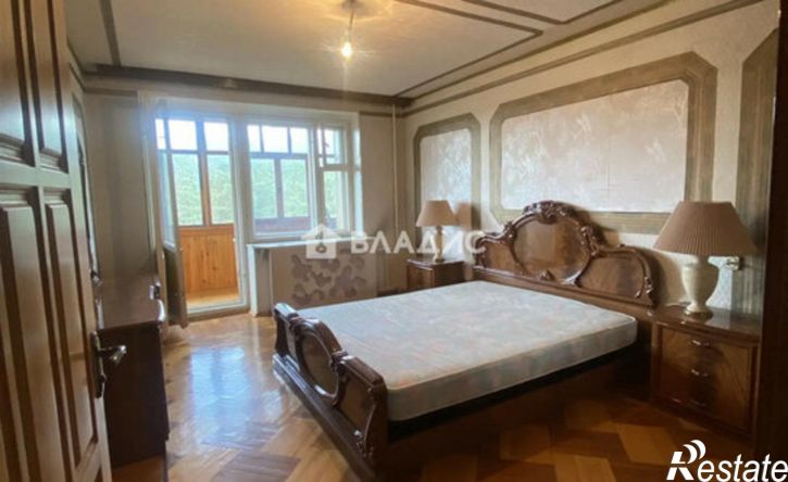 3-комн квартира Брянск, улица Есенина, 30
