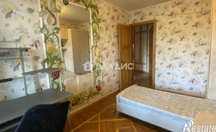 3-комн квартира Брянск, улица Есенина, 30