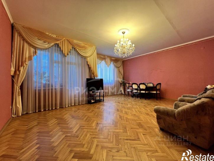 4-комн квартира Брянск г., Горького ул., д.40