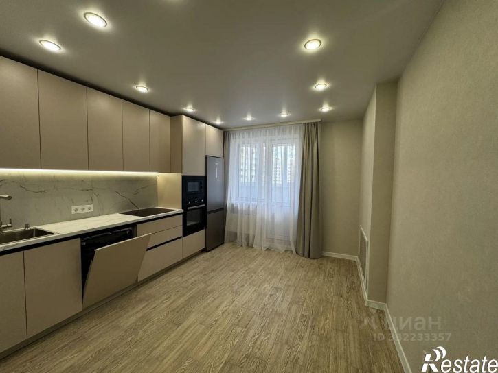 2-комн квартира ул Андрея Рублева, 1,  д. 1