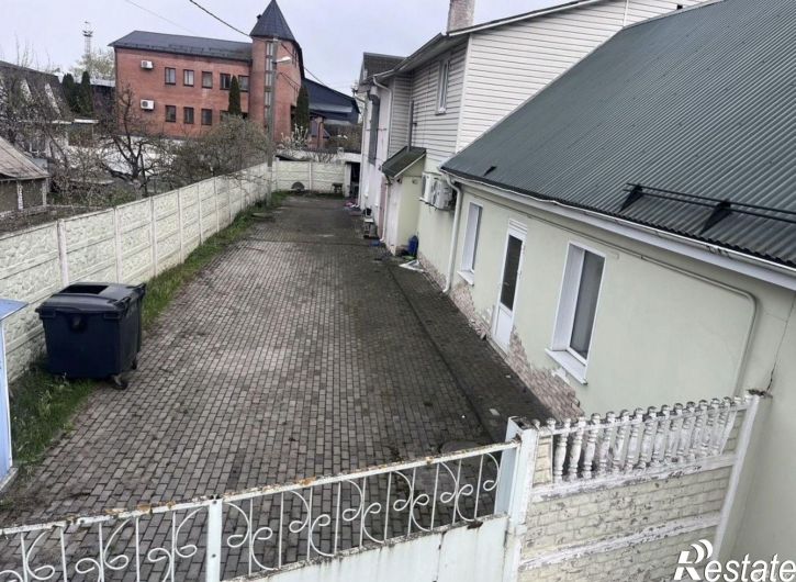 Отдельное здание Брянск, Полесский переулок, 8с1
