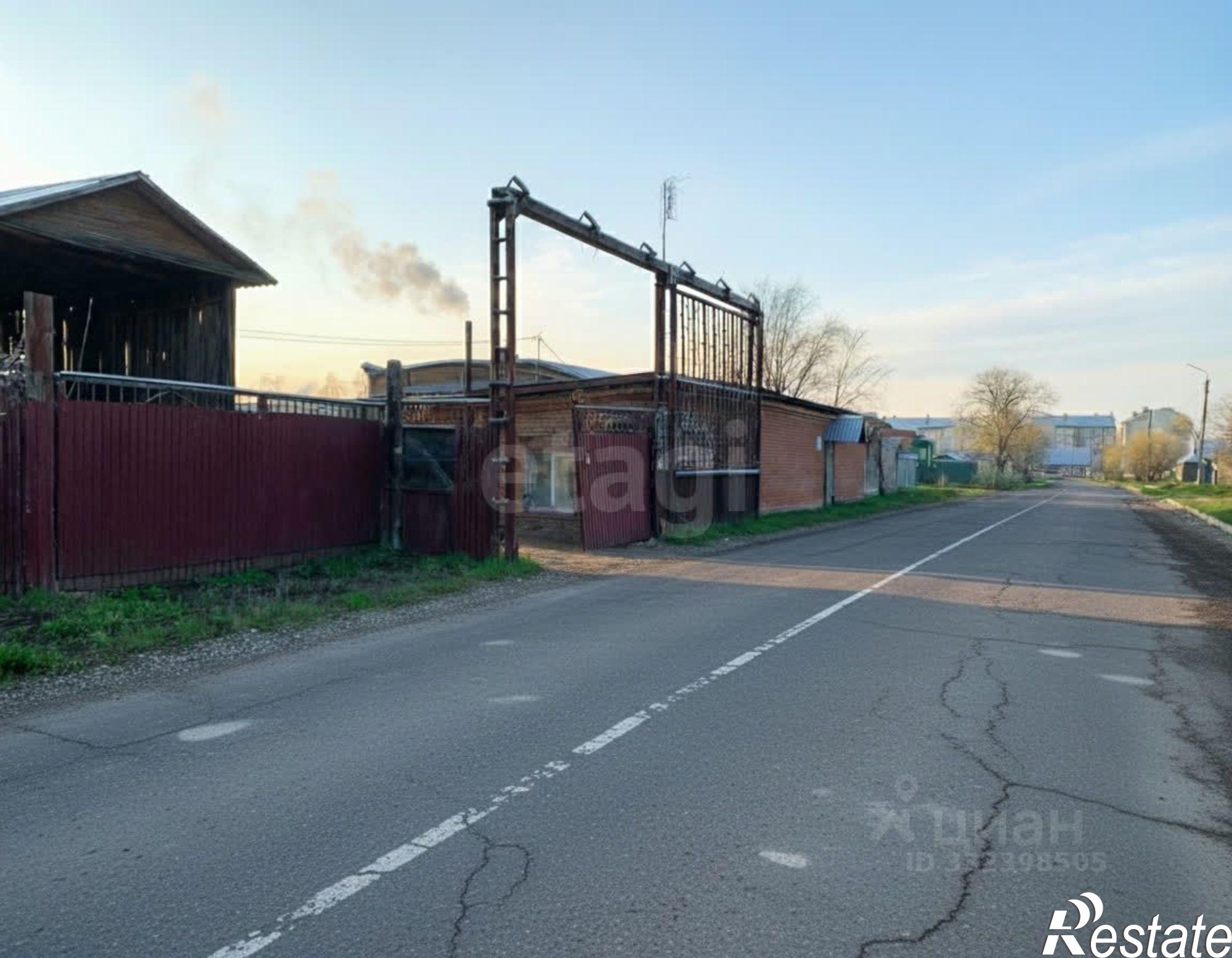 Купить торговое помещение за 1 035 220 рублей на ул Рошаля, 42
