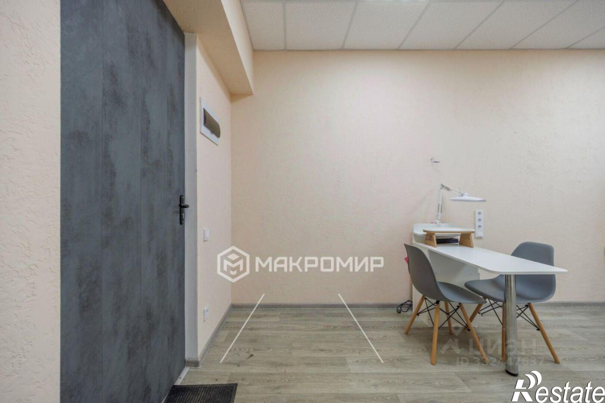 Купить офис, помещение под офис за 853 344 рублей на Брянск г., Бежицкий