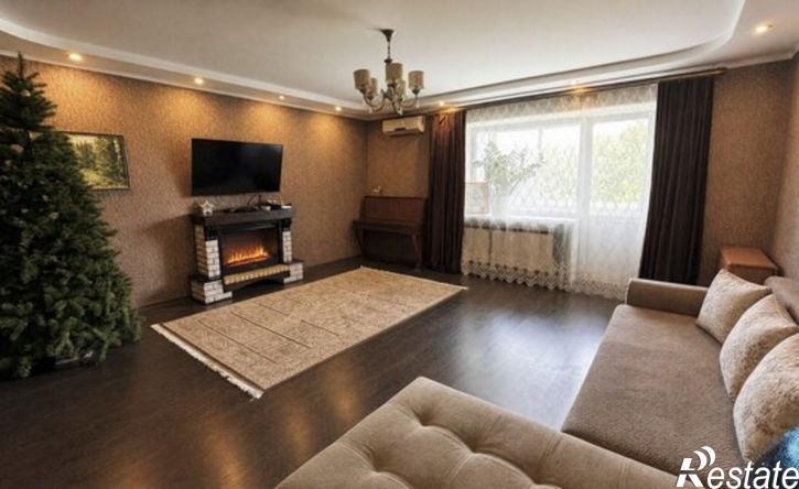3-комн квартира Брянск, Бежицкая улица, 1к4
