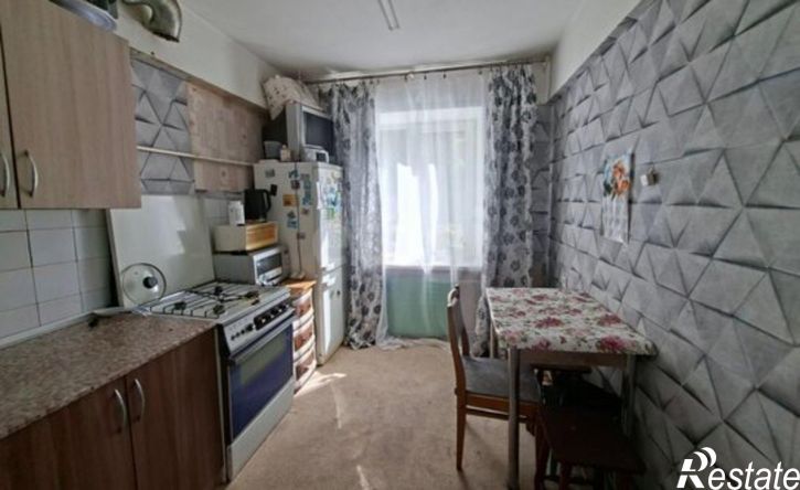 3-комн квартира 13-й микрорайон, 16