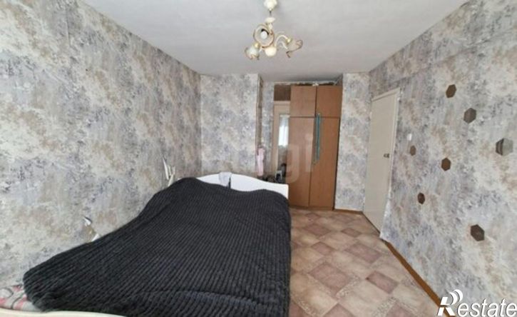 3-комн квартира 13-й микрорайон, 16