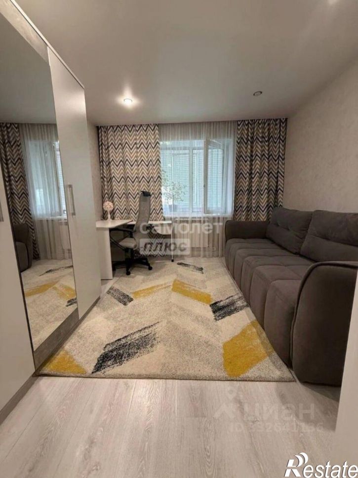 3-комн квартира ул 307 Дивизии, 8,  д. 8