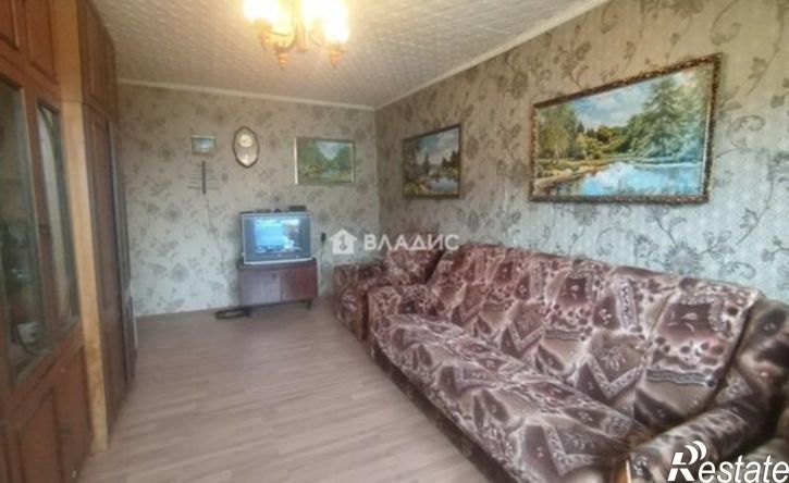 3-комн квартира ул Школьная, 1,  д. 1