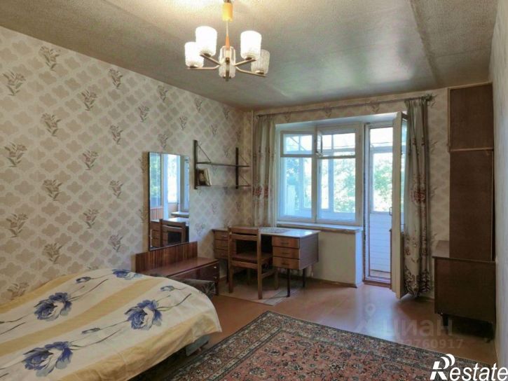 3-комн квартира Дятьковский р-н,  Дятьково, 12-й мкр, 1