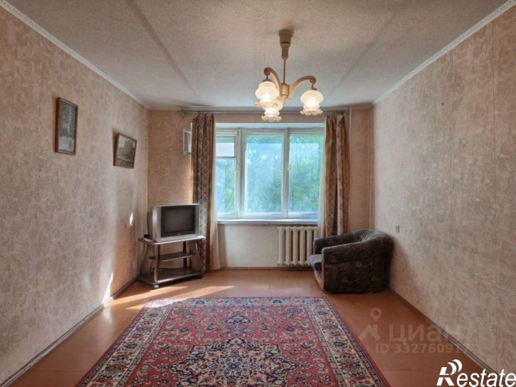 3-комн квартира Дятьковский р-н,  Дятьково, 12-й мкр, 1