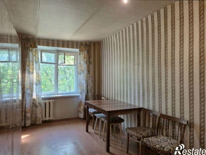 3-комн квартира Дятьковский р-н,  Дятьково, 12-й мкр, 1