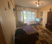 3-комн, 55кв м, этаж 2/5 пр-д 1-й Станке Димитрова, 4