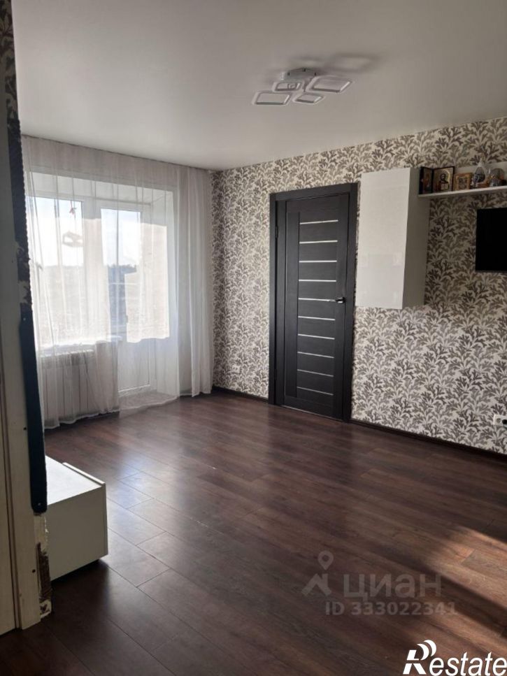 2-комн квартира Клинцы, проспект Ленина, 57