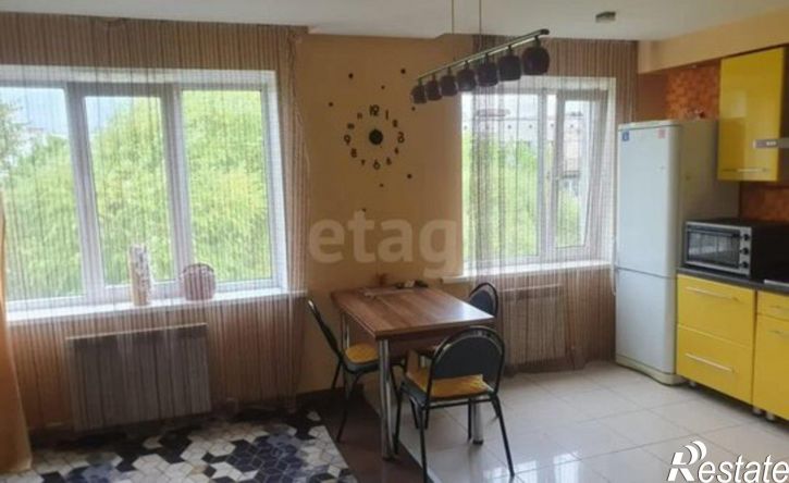 4-комн квартира ул Скоробогатова, 3,  д. 3