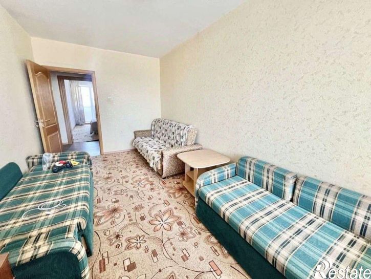 3-комн квартира улица Романа Брянского,дом 8