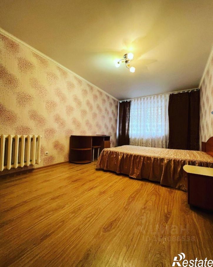 3-комн квартира Брянск, улица Романа Брянского, 17