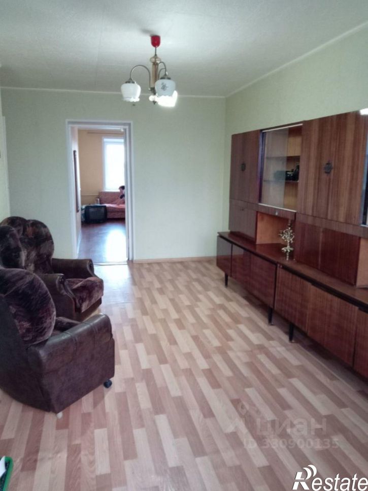 3-комн квартира Клинцы, улица Гагарина, 50