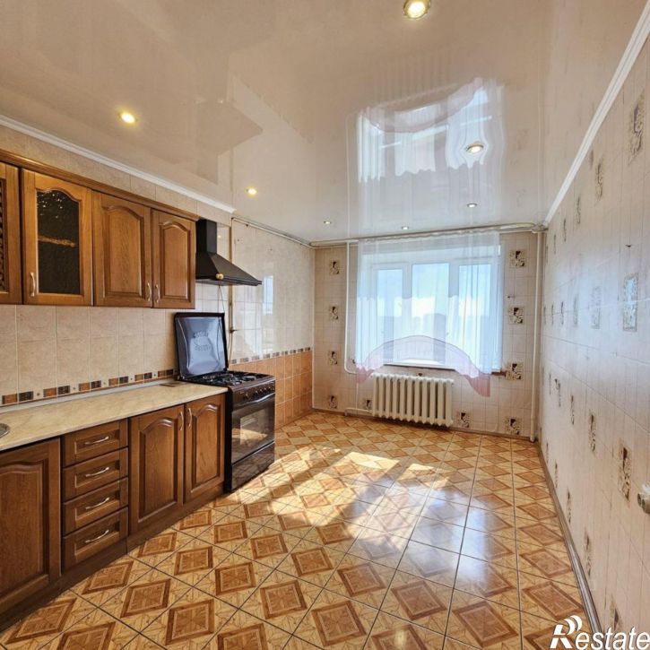 3-комн квартира Брянск, улица Докучаева, 9