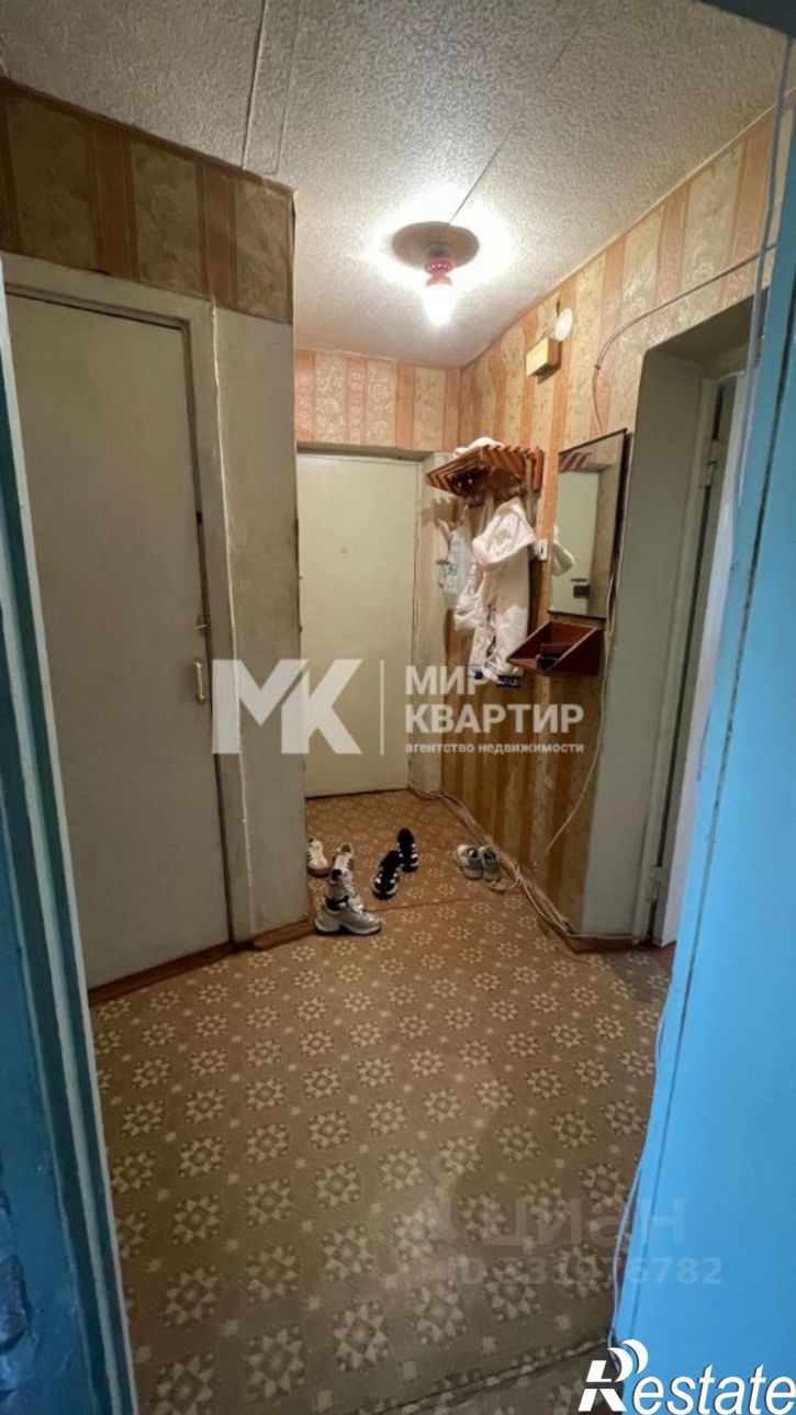 3-комн квартира 12-й микрорайон, 1