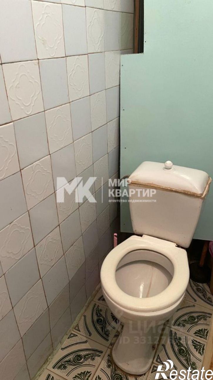 3-комн квартира 12-й микрорайон, 1